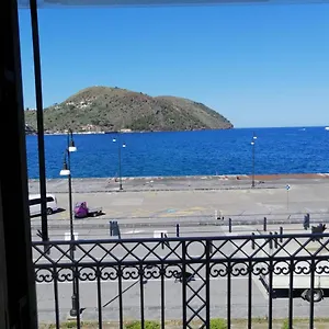 https://la-casa-del-sole-lipari-isola-lipari.sicilyhotelsitaly.net